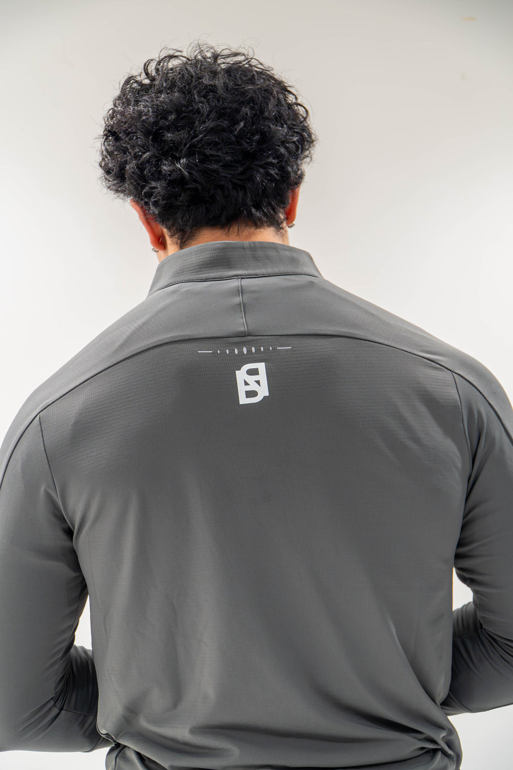 The PLEJN Quarter Zip